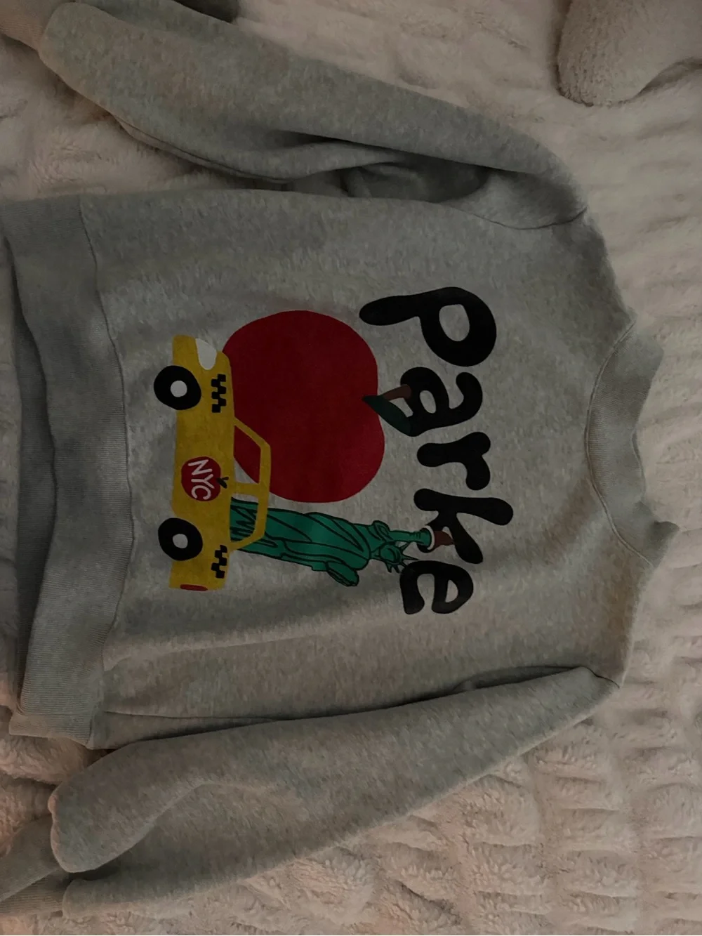 RARE EXCLUSIVE LIMITED Parke Grey Sweatshirt with NYC Taxi Graphic - Picture 2 of 3